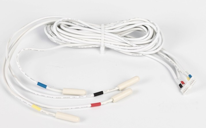 White plastic-cased refrigerator temperature sensor 5.06K